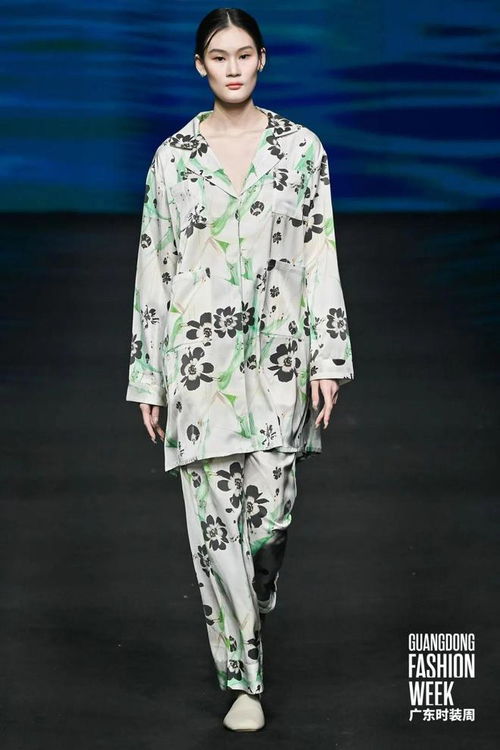 設計師成功追夢背后的秘密 2024廣東時裝周春季day3服裝與服飾設計的臺前幕后